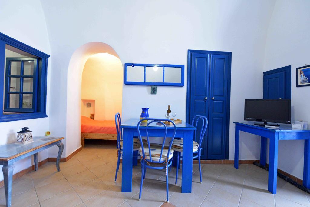 Kleo'S Guesthouse Exo Gonia ภายนอก รูปภาพ